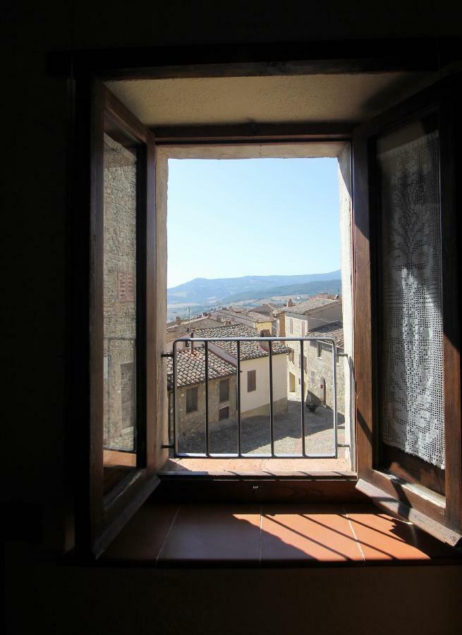 Apartamento La Terrazza Sulla Val D'Orcia Castiglione dʼOrcia Exterior foto